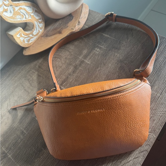 Dagne Dover Handbags - Poppies and peonies sidekick